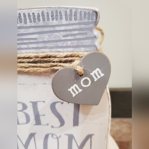 Best Mom Ever Wooden Decor-NWT - Picture 2 of 3